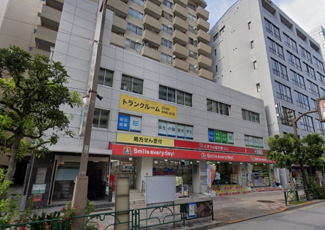 ドラックストア　くすりの福太郎東陽町3丁目店（ドラッグストア）まで207m