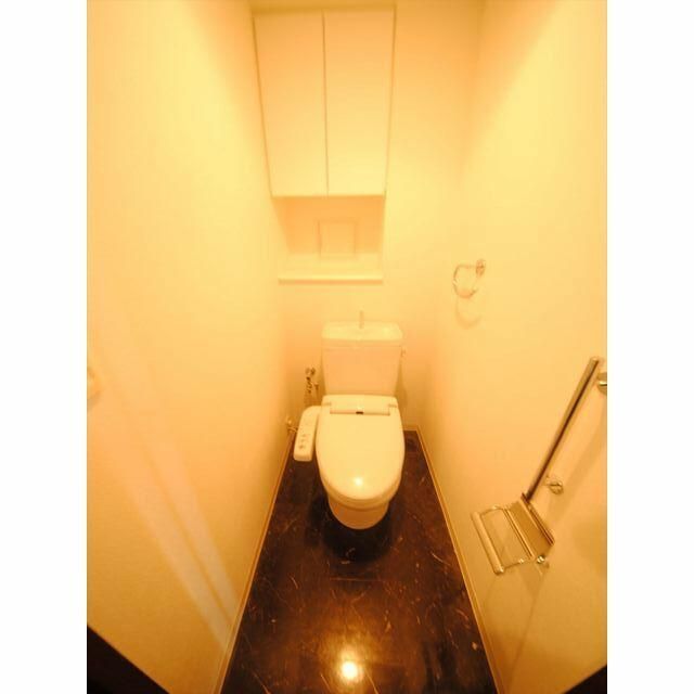 トイレ　シンプルで使いやすいトイレです