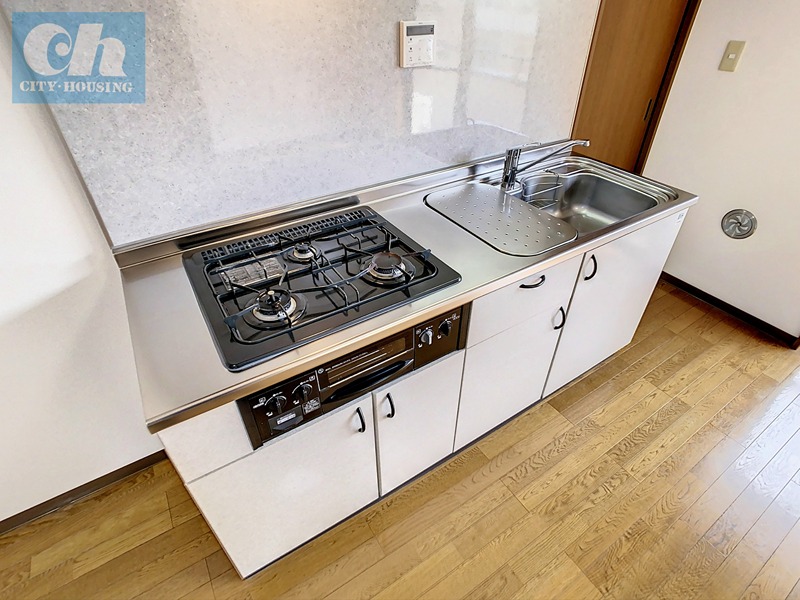 キッチン　お料理が捗るシステムキッチン