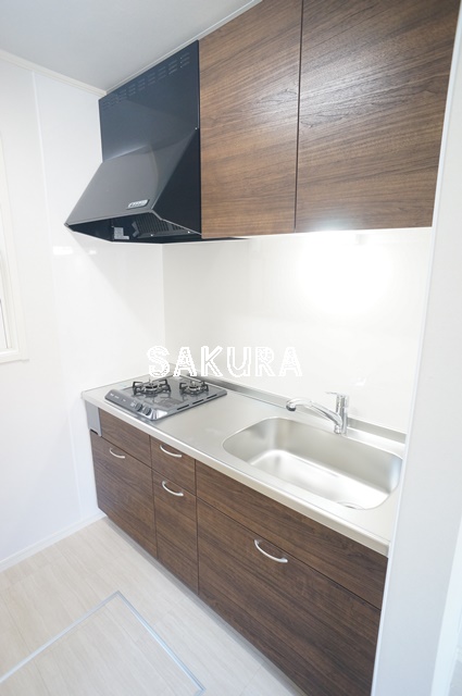 キッチン　広々使える快適な調理スペースです♪