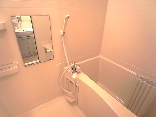 バス・シャワールーム　風呂