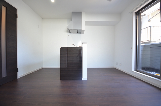 居室・リビング　別号室の写真です