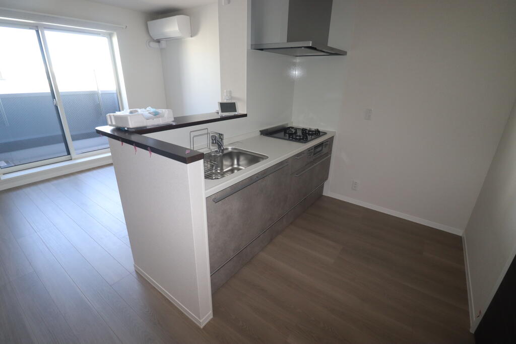 キッチン　キッチン：画像は同社類似物件の写真