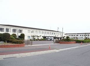 高校・高専　私立明和県央高校（高校・高専）まで517m