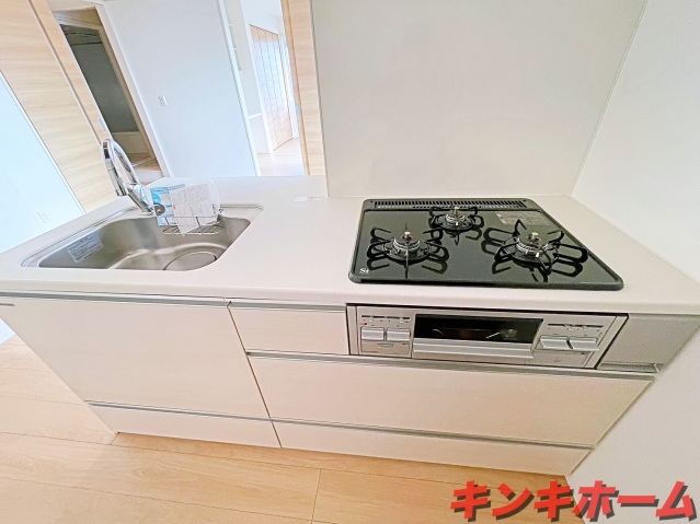 キッチン　写真は別のお部屋です。