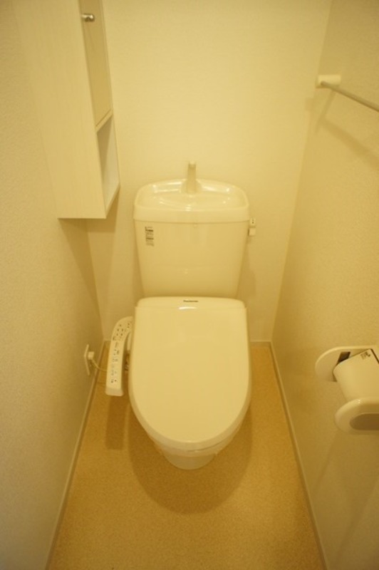 トイレ　図面と現状に相違がある場合には現状を優先