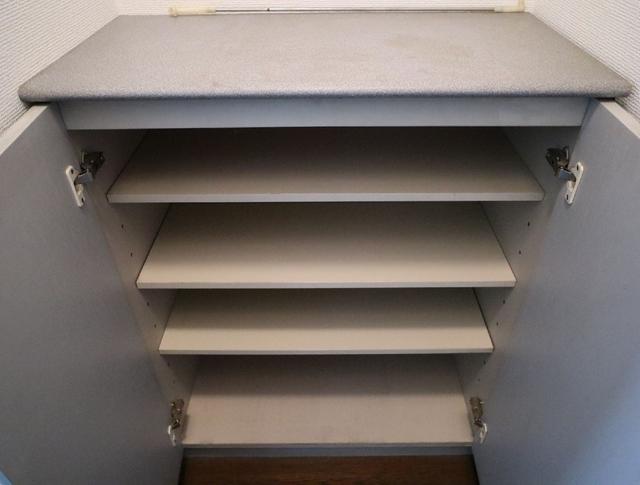 収納　収納　シューズボックス