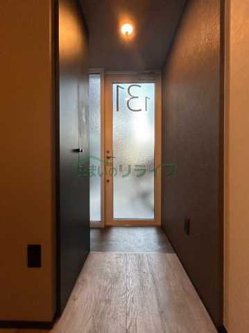 玄関　別部屋参考写真です