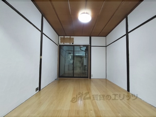 居室・リビング　居室