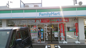 コンビニ　ファミリーマート　茨木水尾店（コンビニ）まで490m