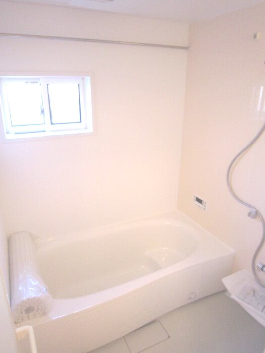 バス・シャワールーム　103号室写真使用