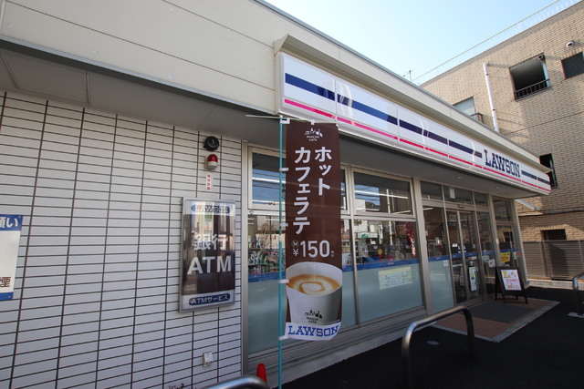 コンビニ　ローソン鎌倉由比ガ浜大通り店（コンビニ）まで708m