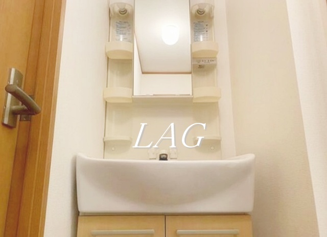 洗面設備　独立洗面台です。