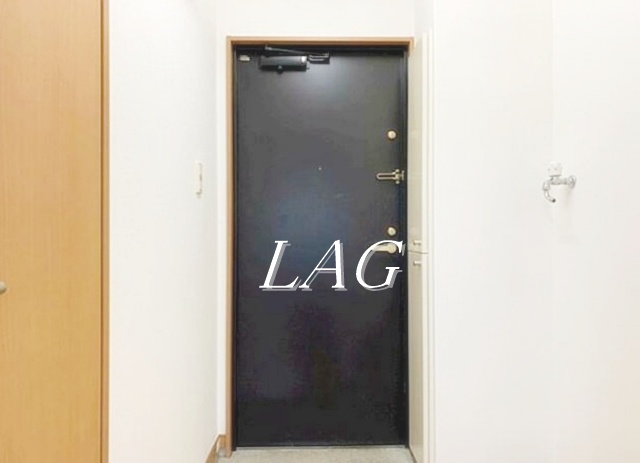 玄関　玄関です。