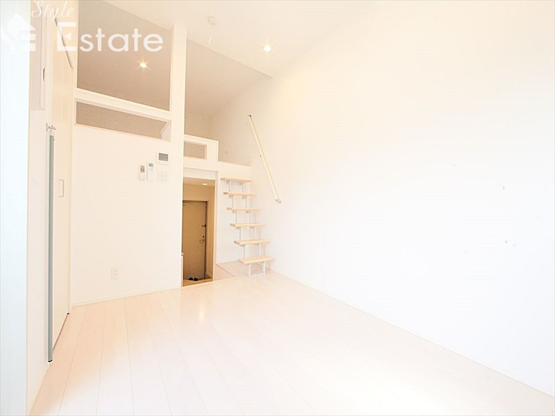 居室・リビング　外観