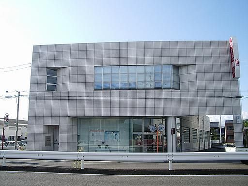 銀行　十六銀行（銀行）まで450m