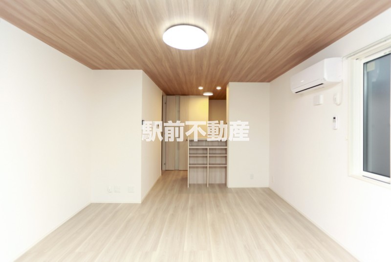 居室・リビング　写真は同タイプ別号室