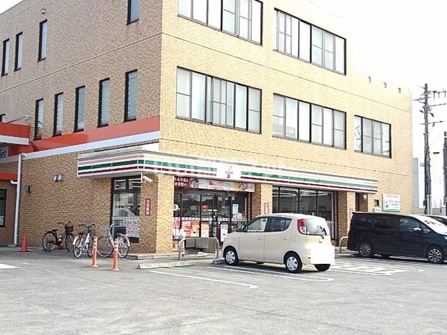 コンビニ　セブンイレブン都城北原店（コンビニ）まで437m