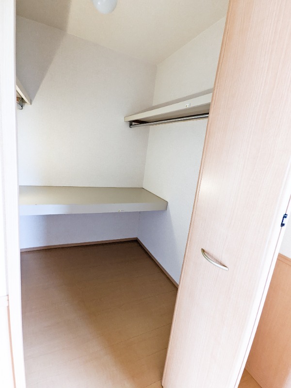 収納　図面と現状に相違がある場合には現状を優先