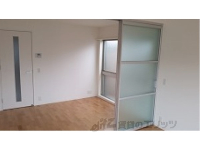 居室・リビング　居室