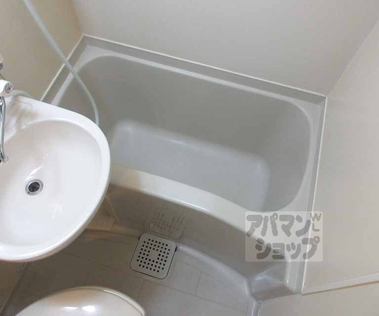 バス・シャワールーム　きれいなお風呂です