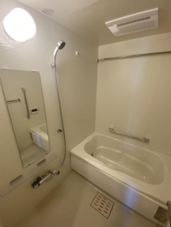 バス・シャワールーム　☆ゆったりお風呂☆