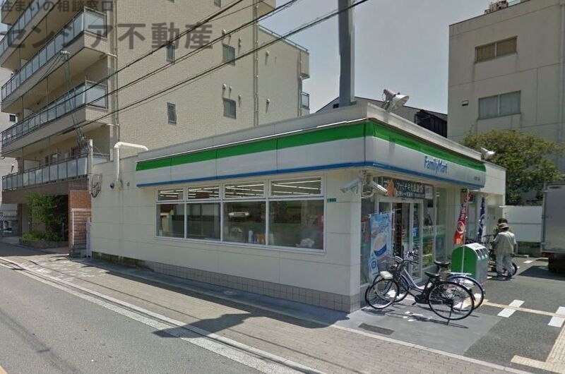 コンビニ　ファミリーマート内代町二丁目店（コンビニ）まで166m