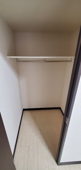 収納　※別部屋の写真です