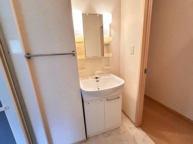 洗面設備　独立洗面台