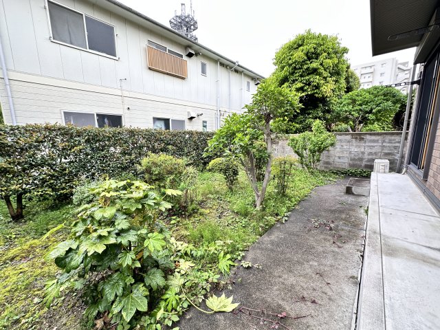 庭　専用庭スペース