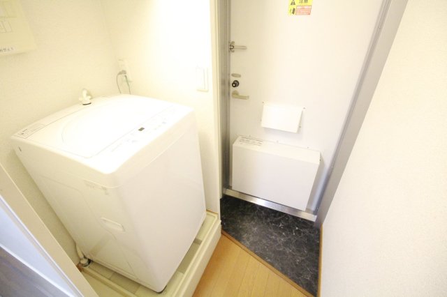 その他　洗濯機　完備