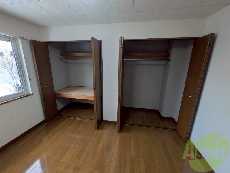 収納　こちらは収納です。物をしまう事ができますね！