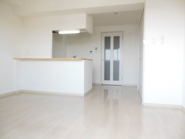 居室・リビング　★きれいなお部屋ですね★