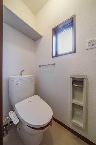 トイレ　トイレ