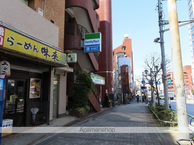 コンビニ　ファミリーマート要町駅前店（コンビニ）まで418m