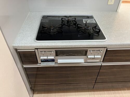 その他設備　３口ガスコンロ