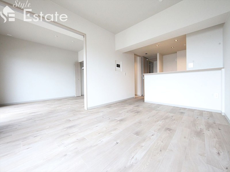 居室・リビング　内装