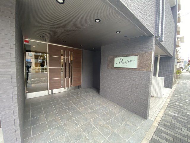 エントランス　エントランス