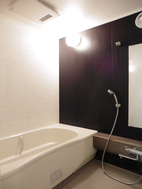 バス・シャワールーム　バス