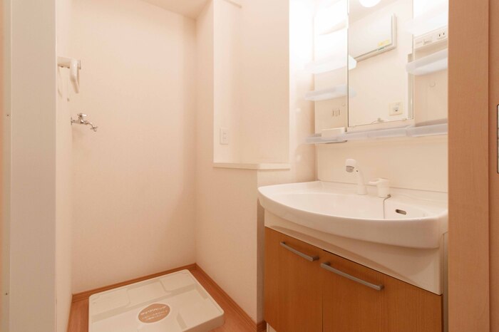 洗面設備　洗面所です