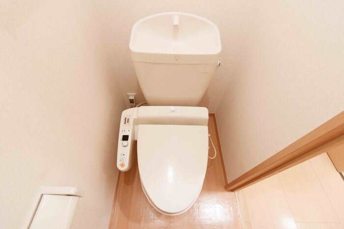 トイレ　落ち着いたトイレです