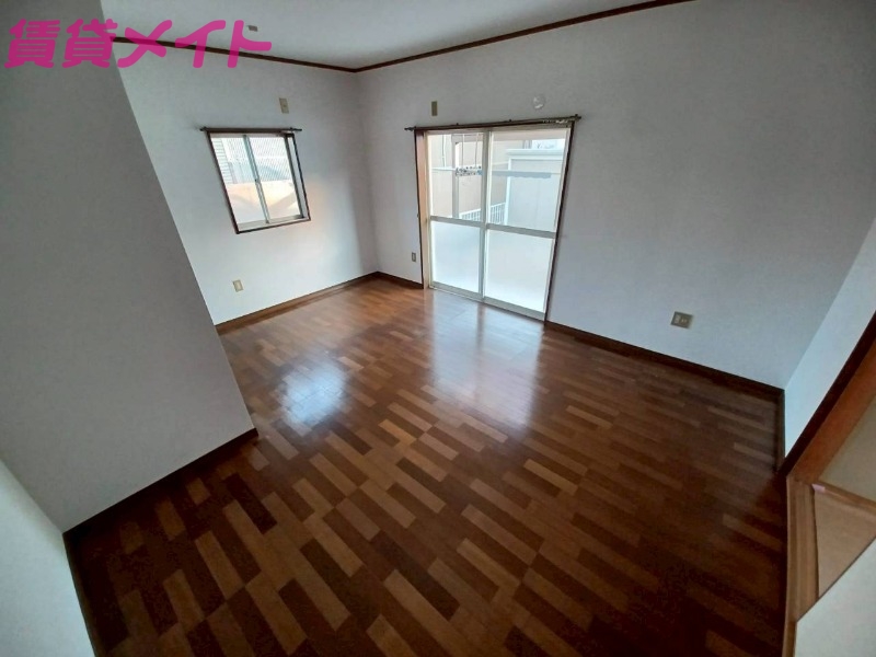 居室・リビング　１階リビング