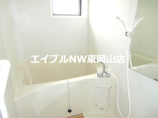 バス・シャワールーム　バス