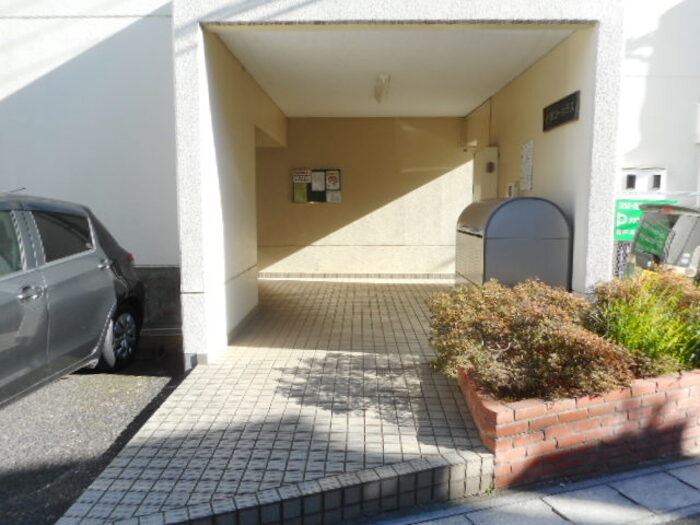 エントランス　エントランス