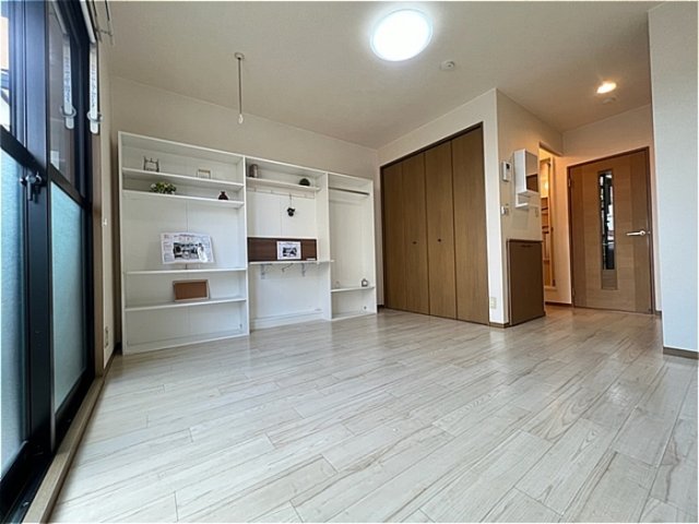 居室・リビング　リビング