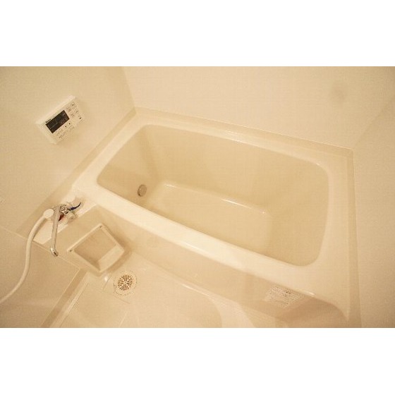 バス・シャワールーム　追い炊き、浴室乾燥機付き