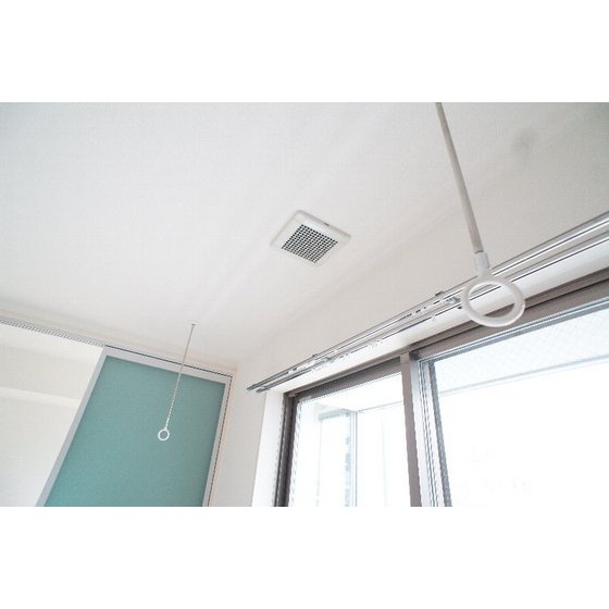 その他設備　室内物干し