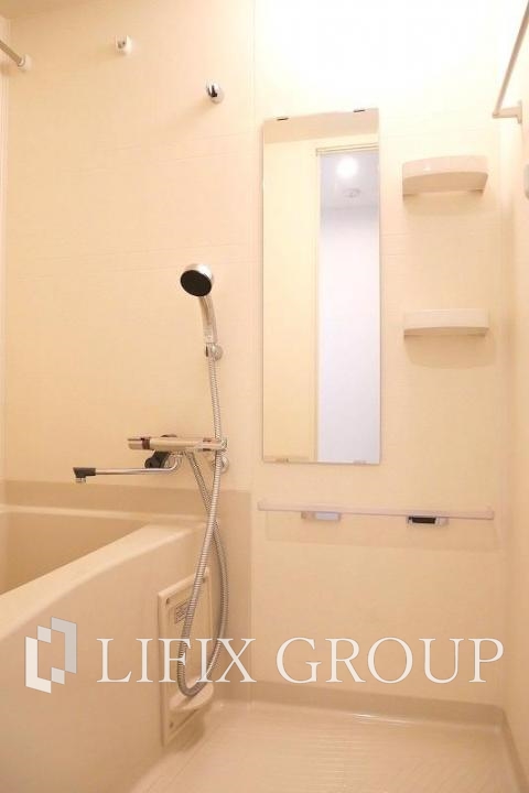 バス・シャワールーム　風呂