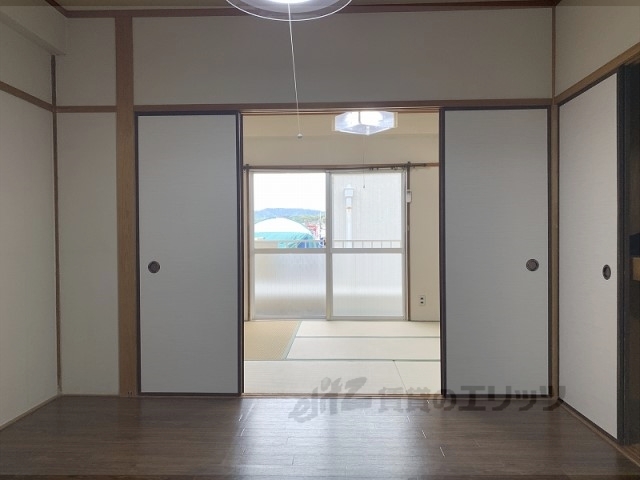 居室・リビング　洋室