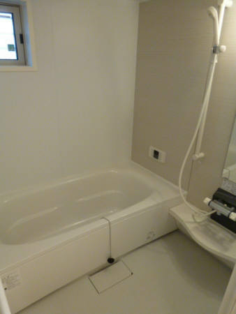 バス・シャワールーム　バスルーム